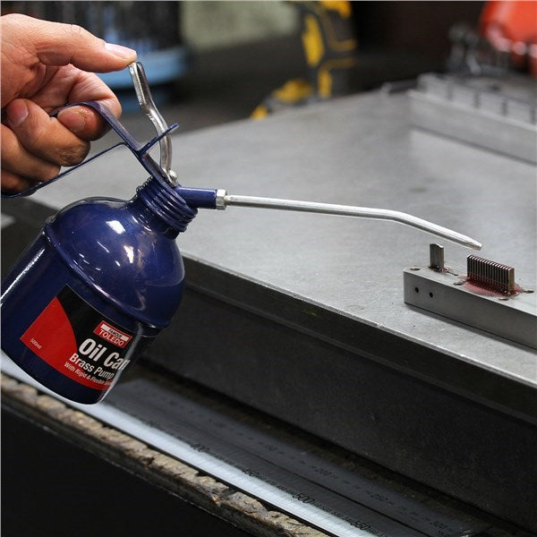 Lever Type Rigid & Flexible Spout - 500ml