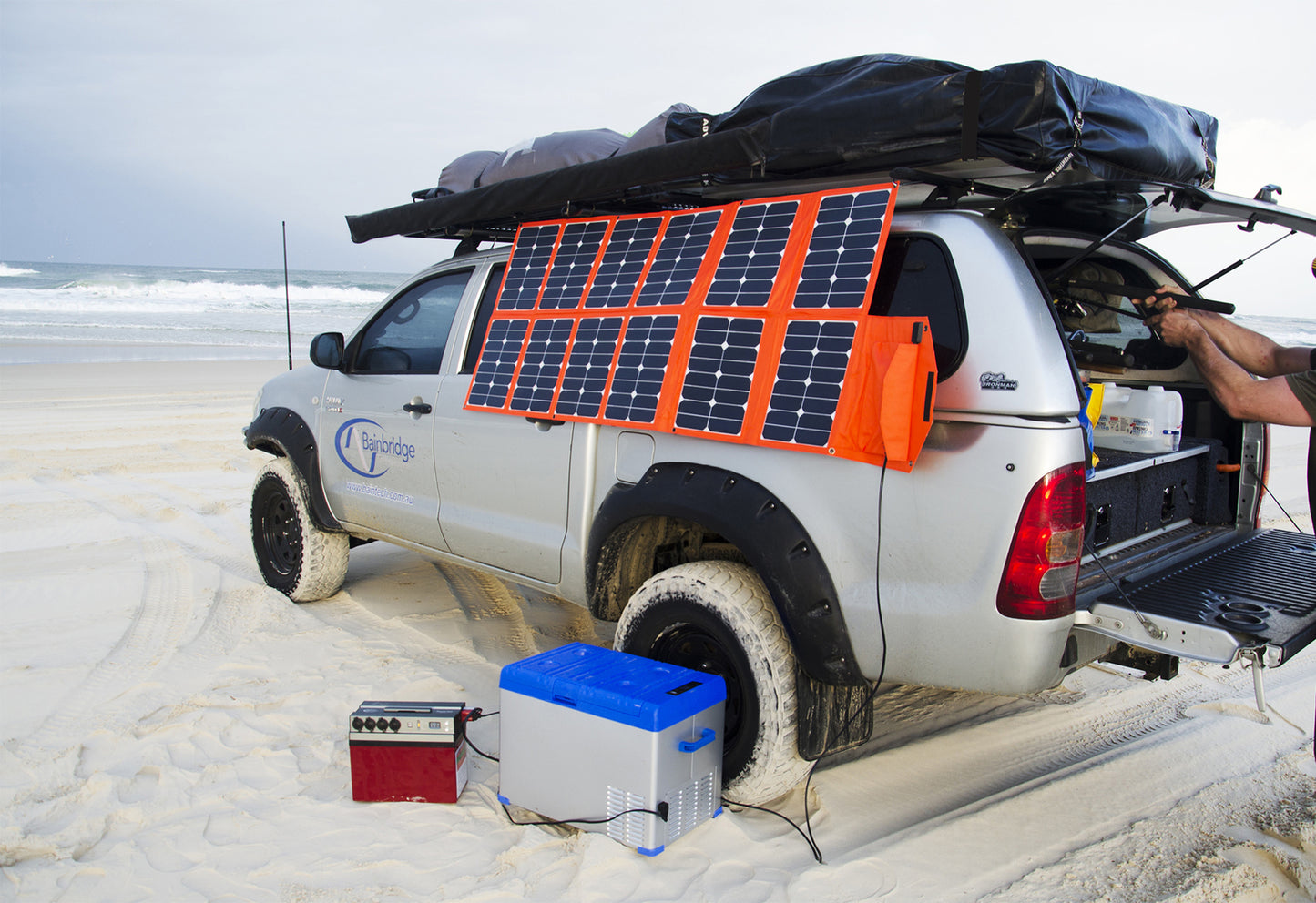 Baintech Foldable Solar Blanket 180W - Orange With Pwm