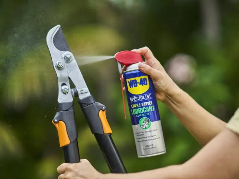 LAWN & GARDEN LUBRICANT GENERAL USE 400g SMART STRAW