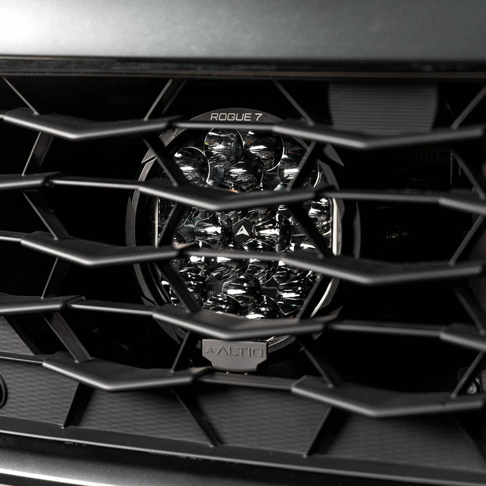 ALTIQ™ GEN3 D-MAX LED 7" Spot Light Stealth Kit