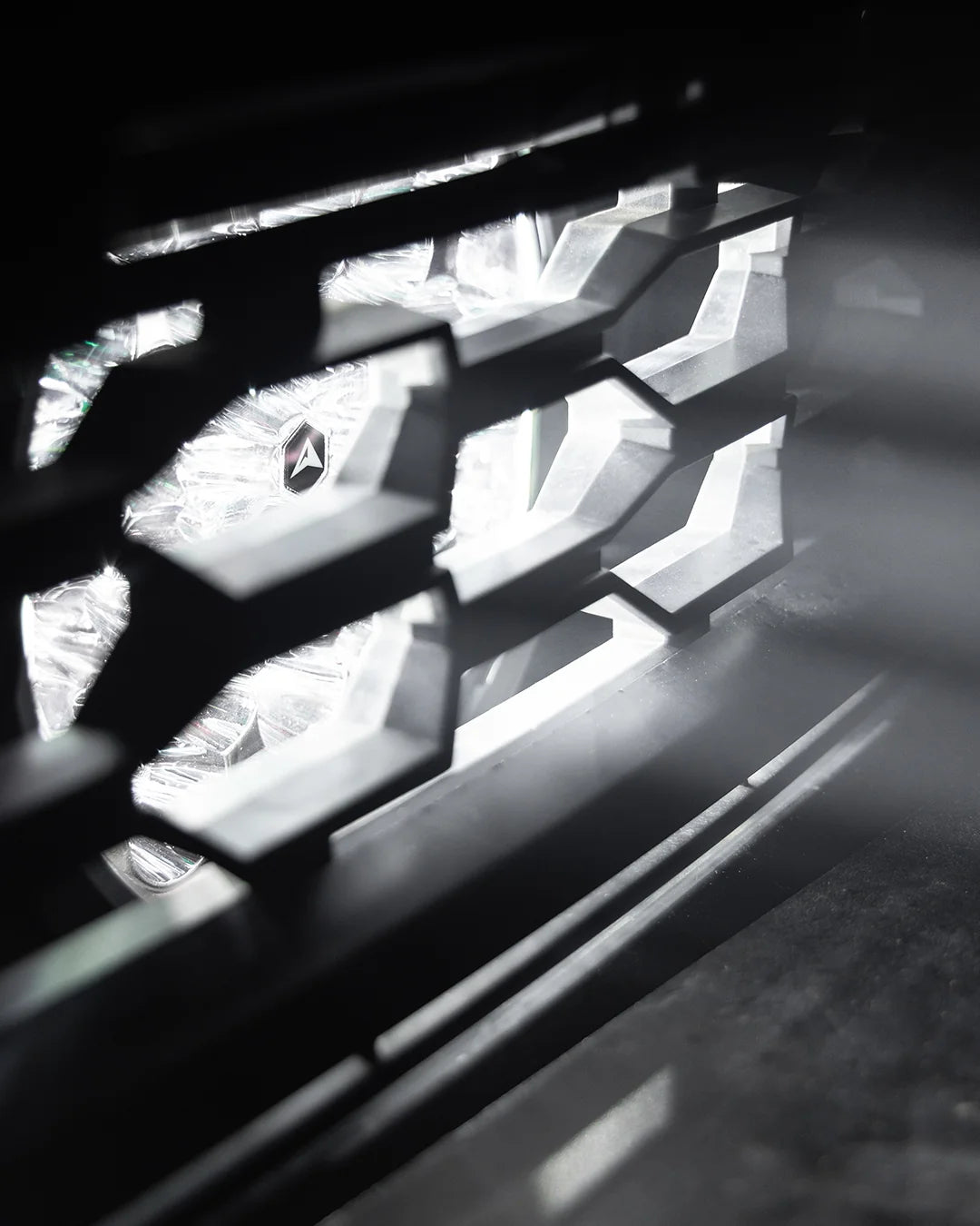 ALTIQ™ Next-Gen Raptor / Ranger / Super Duty / Everest Spot Light Stealth Kit